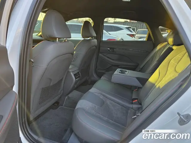 Hyundai Sonata 2024 1.6 автомат (гидро), миниатюра 7