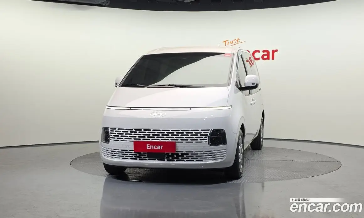 Hyundai Staria 2025 2.2 автомат (гидро), фото 3 Hyundai Staria 2025 2.2 автомат (гидро), фото 3