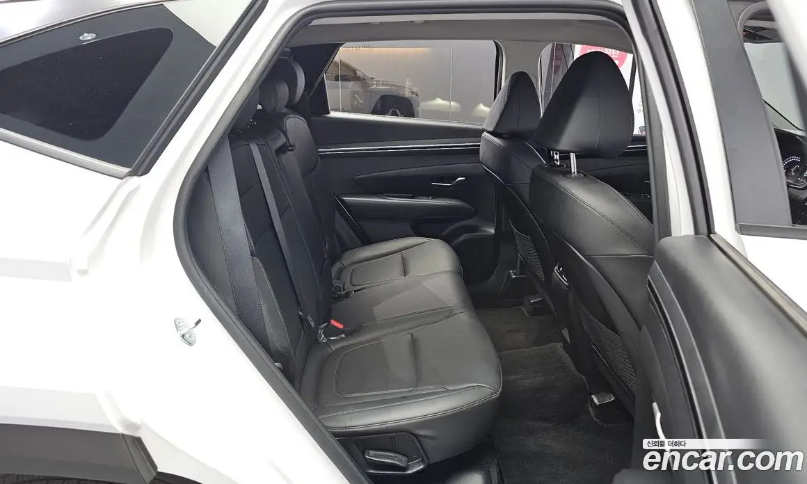 Hyundai Tucson 2022 1.6 автомат (гидро), фото 16