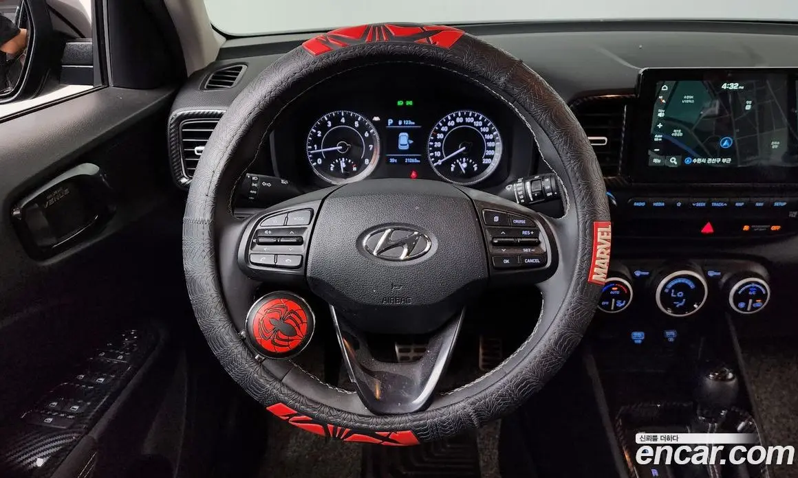 Hyundai Venue 2019 1.6 автомат (гидро), фото 13