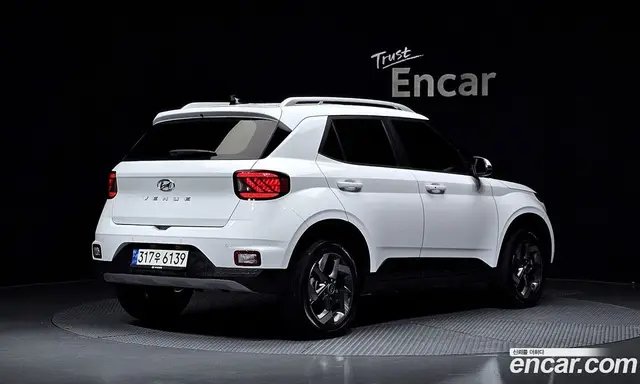 Hyundai Venue 2021 1.6 автомат (гидро), миниатюра 2
