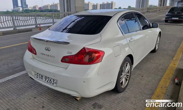 Infiniti G 2012 2.5 автомат (гидро), миниатюра 2