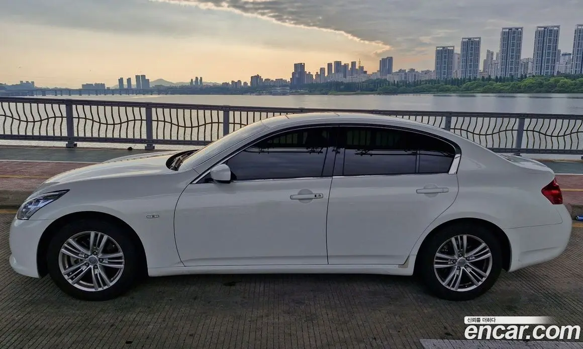 Infiniti G 2012 2.5 автомат (гидро), фото 19