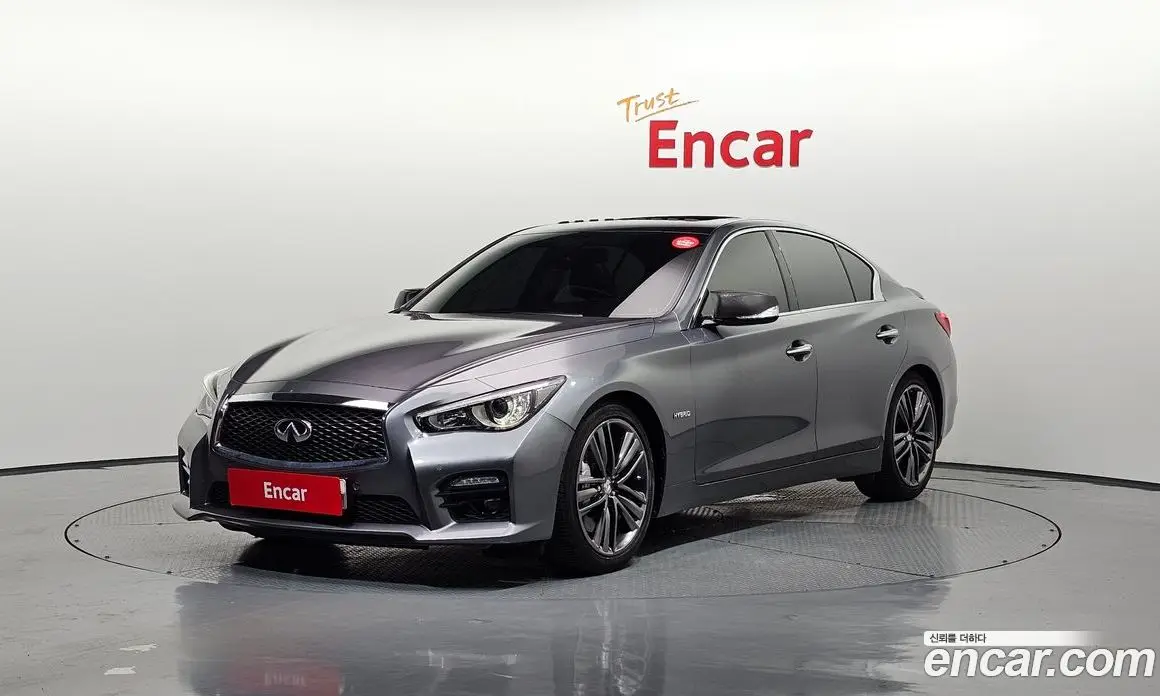 Infiniti Q50 2016 3.5 автомат (гидро), фото 1 Infiniti Q50 2016 3.5 автомат (гидро), фото 1