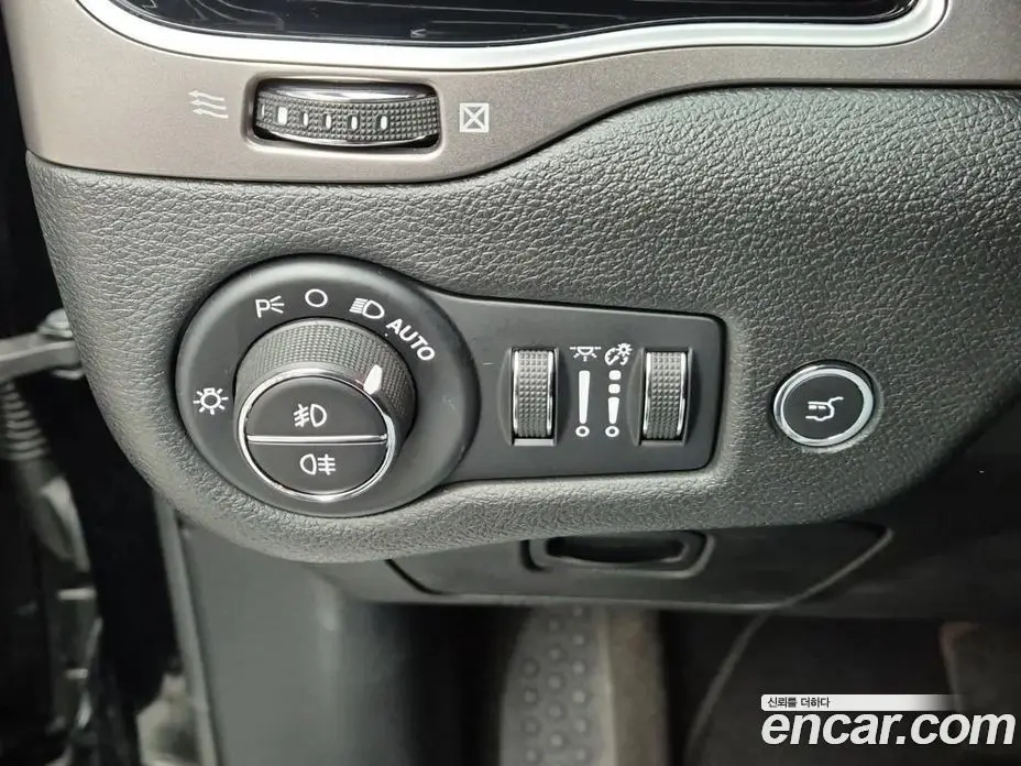 Jeep Cherokee 2020 2.4 автомат (гидро), фото 18