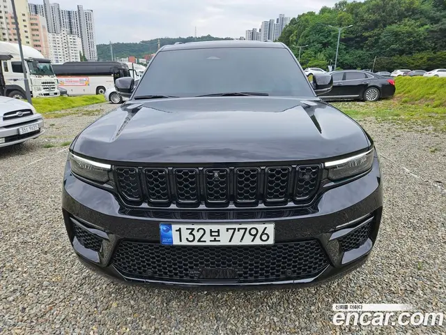 Jeep Cherokee, 2023, 32 493 км