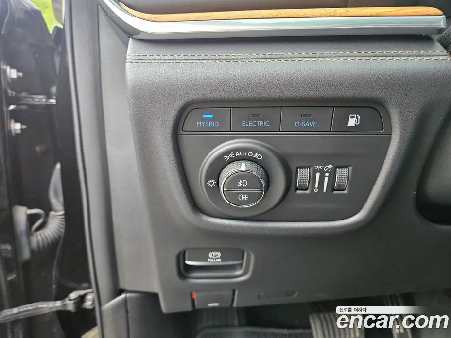 Jeep Cherokee 2023 2.0 автомат (гидро), фото 13