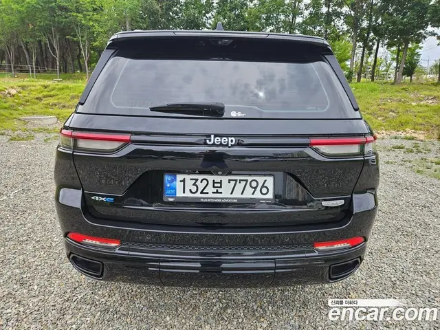 Jeep Cherokee 2023 2.0 автомат (гидро), миниатюра 4