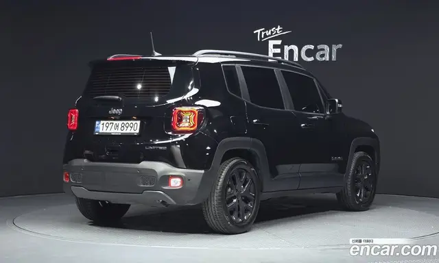 Jeep Renegade 2023 1.3 автомат (гидро), миниатюра 2