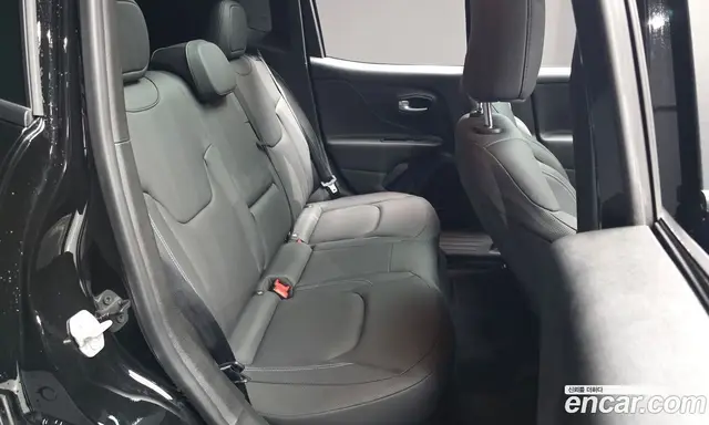 Jeep Renegade 2023 1.3 автомат (гидро), миниатюра 12
