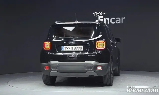 Jeep Renegade 2023 1.3 автомат (гидро), миниатюра 4