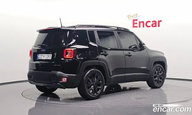Jeep Renegade, 2023, 27 200 км