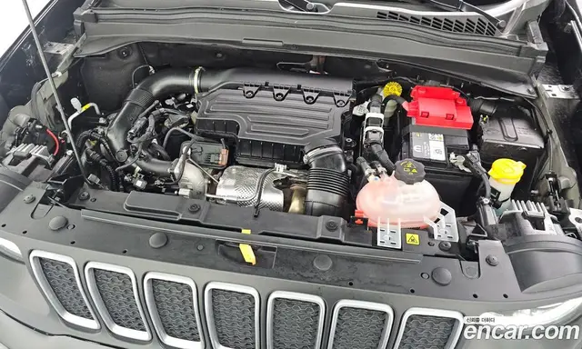 Jeep Renegade 2023 1.3 автомат (гидро), миниатюра 5