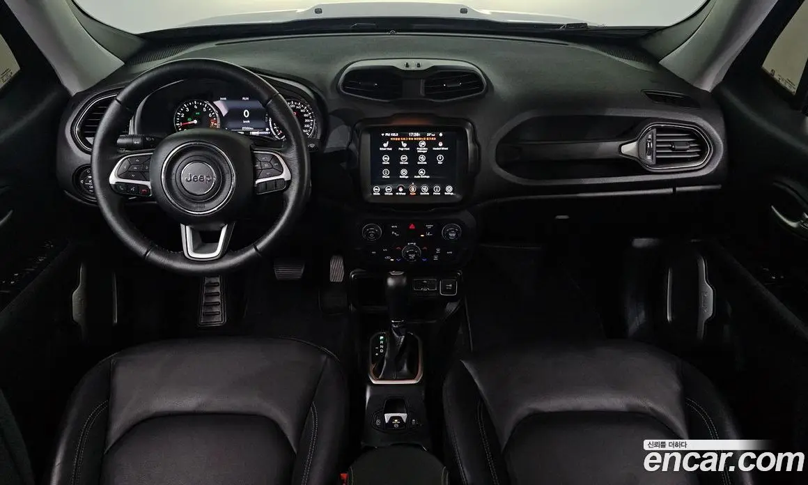 Jeep Renegade 2023 1.3 автомат (гидро), фото 9