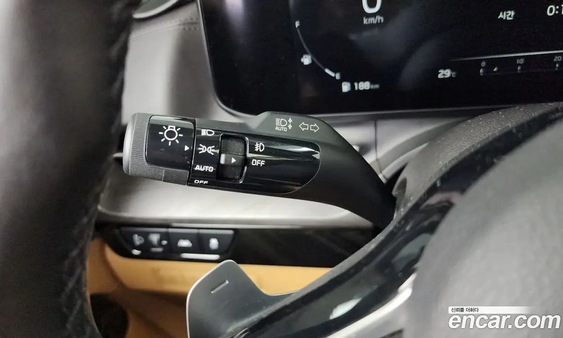 Kia Carnival 2021 2.2 автомат (гидро), фото 19