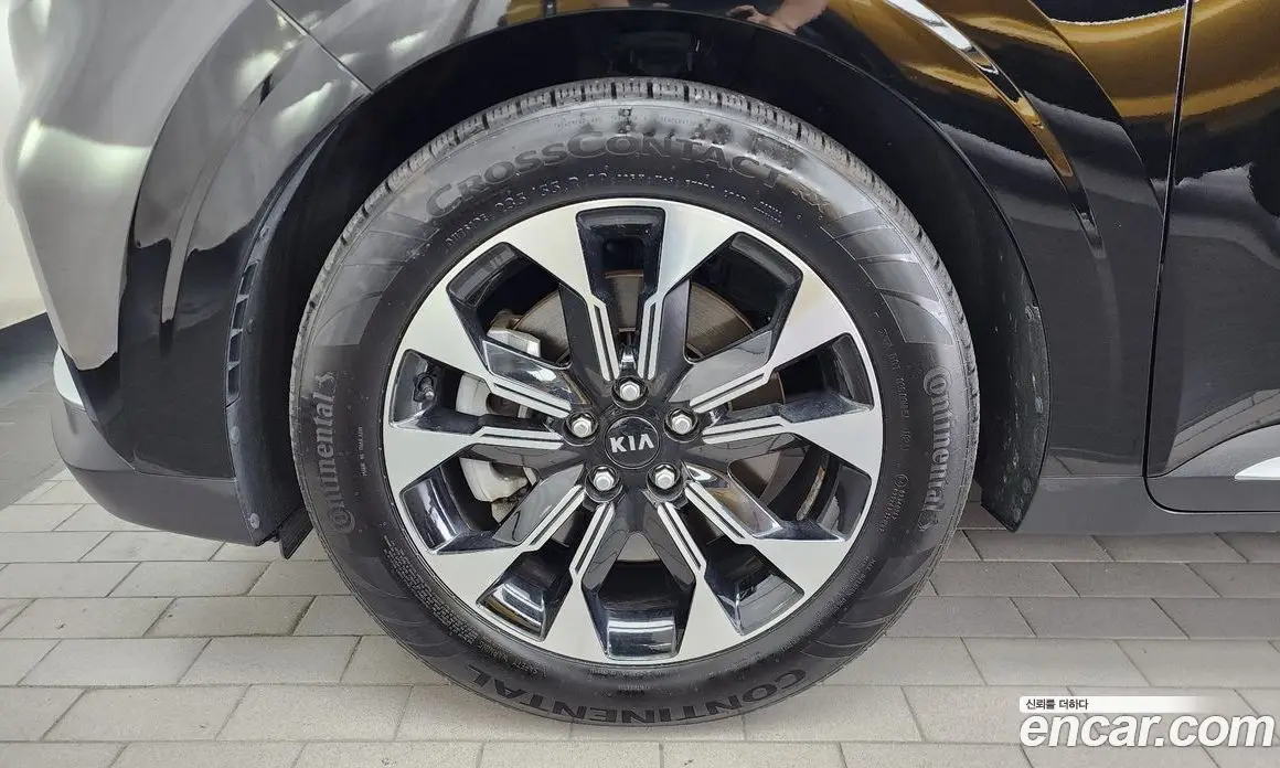 Kia Carnival 2021 2.2 автомат (гидро), фото 5