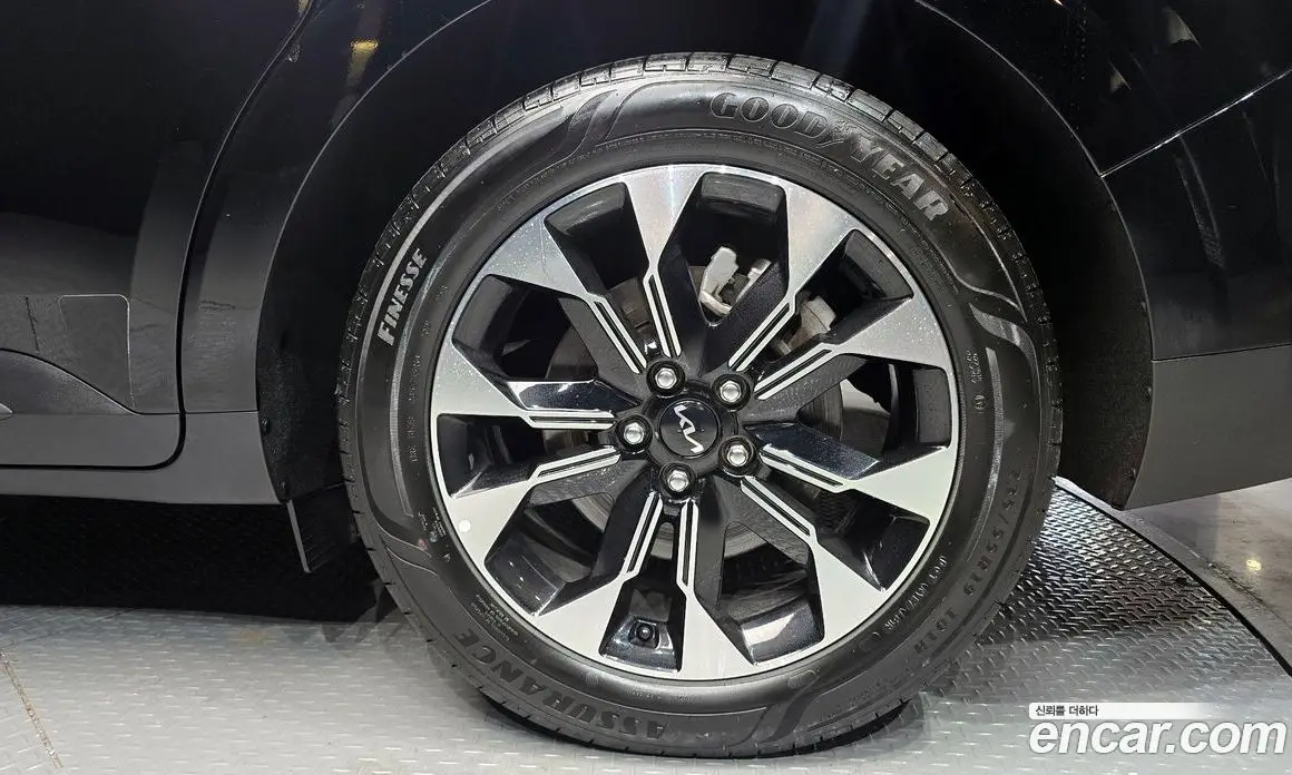 Kia Carnival 2022 3.5 автомат (гидро), фото 7