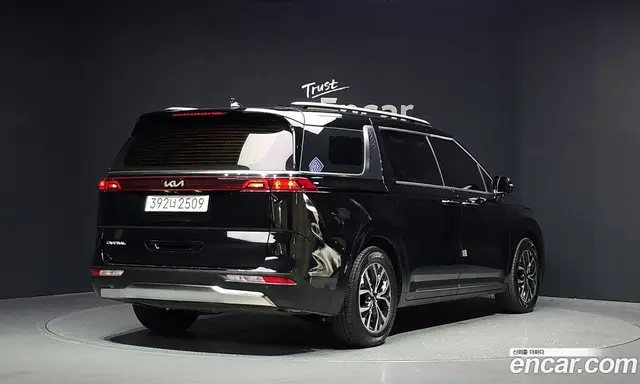 Kia Carnival 2023 2.2 автомат (гидро), миниатюра 2