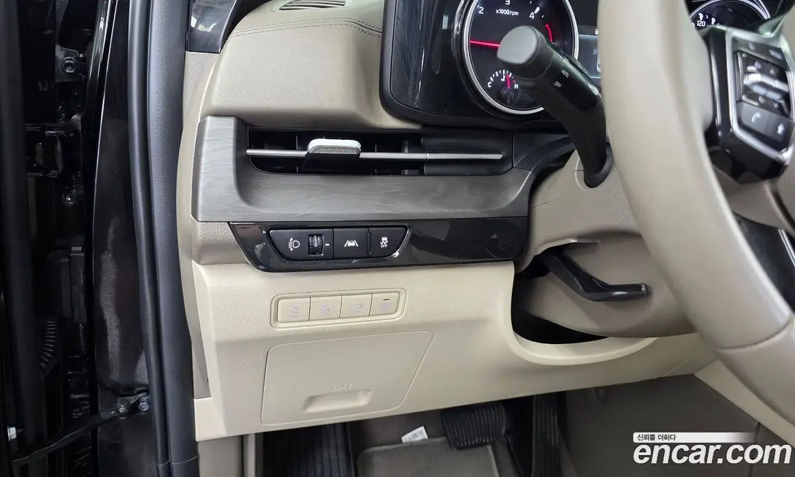 Kia Carnival 2023 2.2 автомат (гидро), фото 16