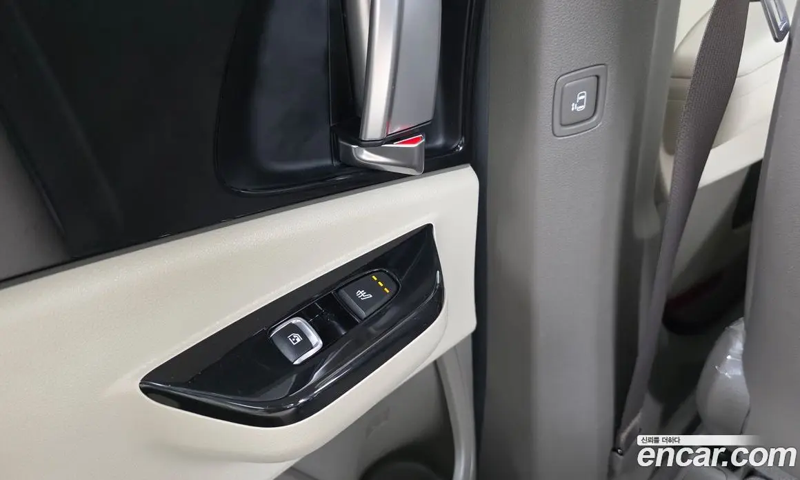 Kia Carnival 2023 2.2 автомат (гидро), фото 18