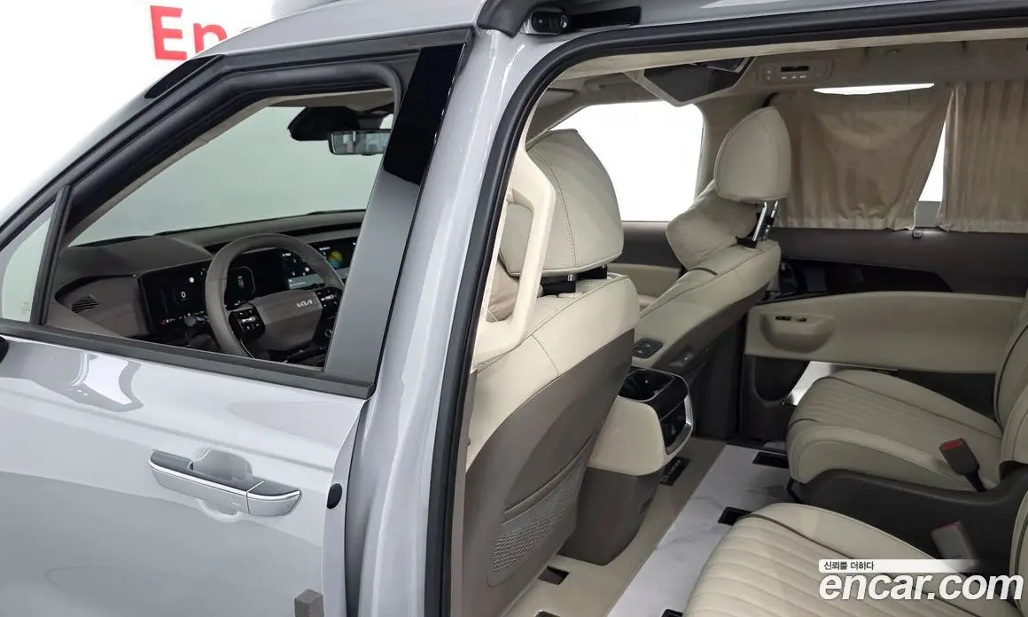 Kia Carnival 2025 1.6 автомат (гидро), фото 17