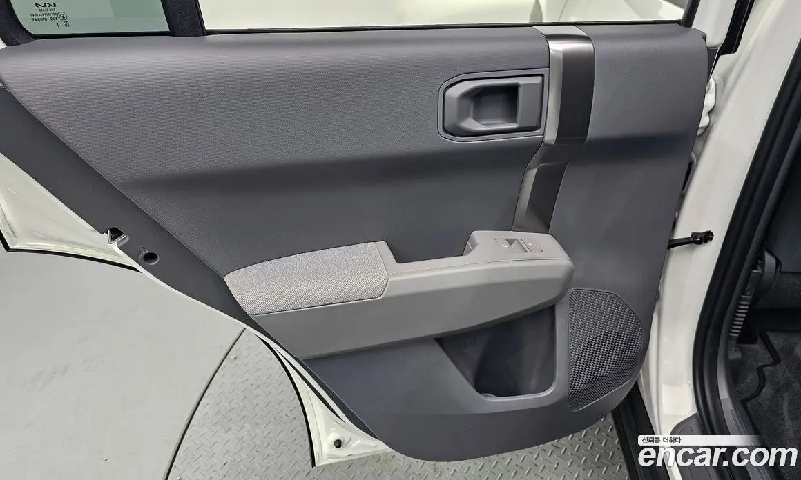 Kia EV3 2024 0.2 автомат (гидро), фото 15