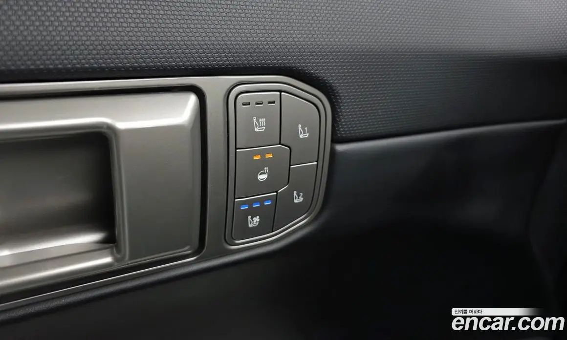 Kia EV4 2025 0.2 автомат (гидро), фото 17