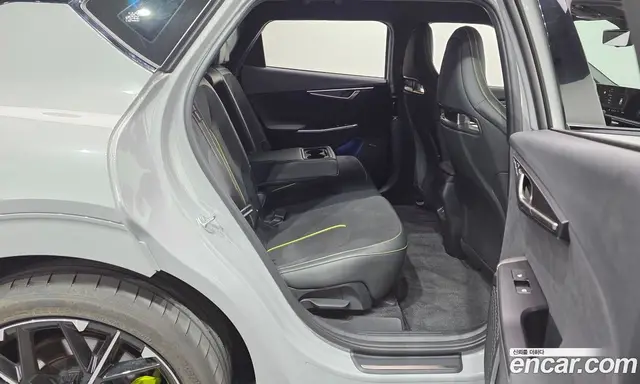 Kia EV6 2025 0.1 автомат (гидро), миниатюра 12