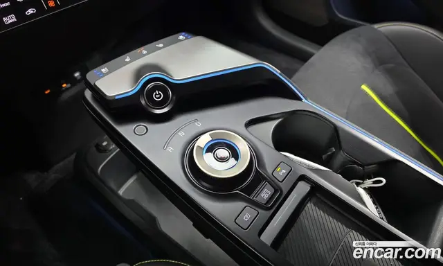 Kia EV6 2025 0.1 автомат (гидро), миниатюра 9