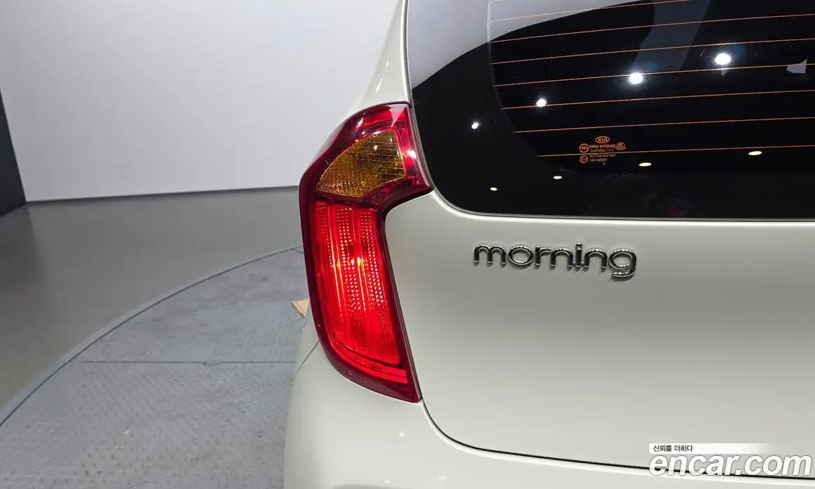 Kia Morning 2013 1.0 автомат (гидро), фото 9