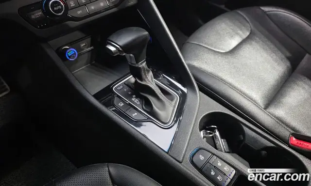 Kia Niro 2019 1.6 автомат (гидро), миниатюра 12
