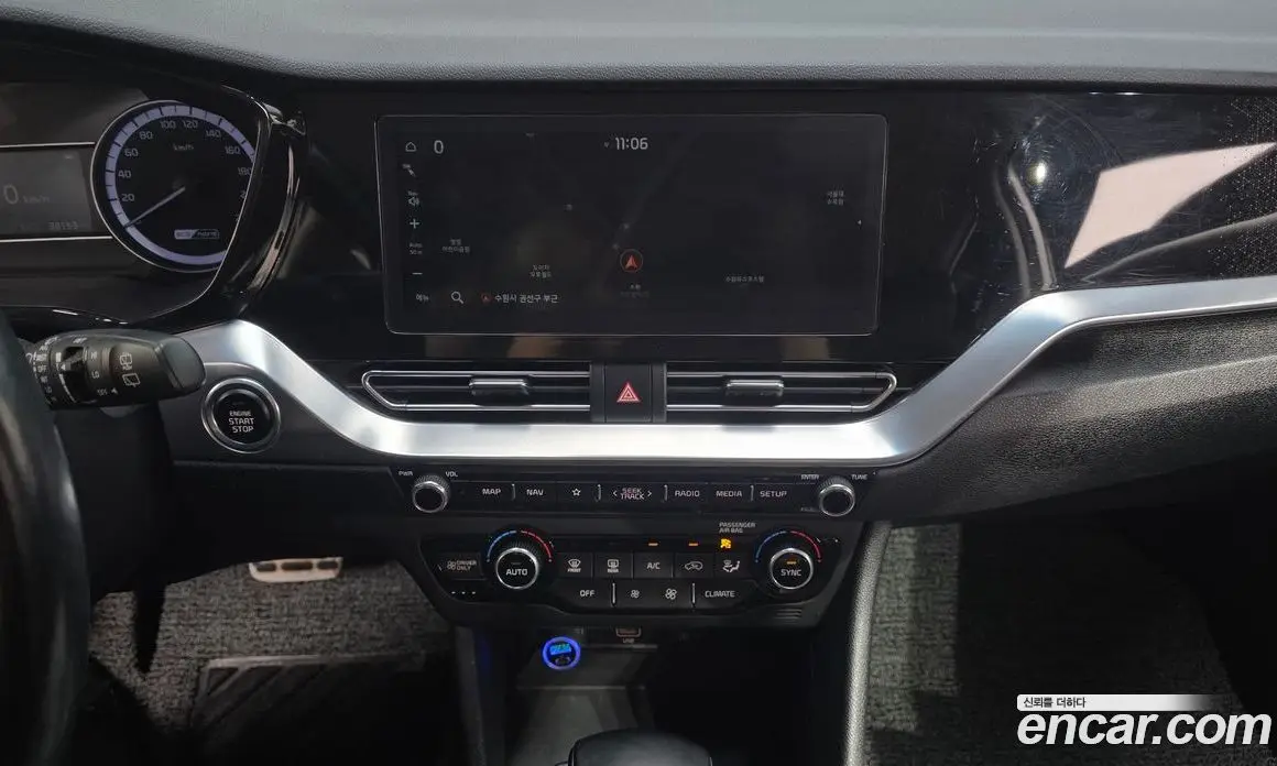 Kia Niro 2019 1.6 автомат (гидро), фото 19