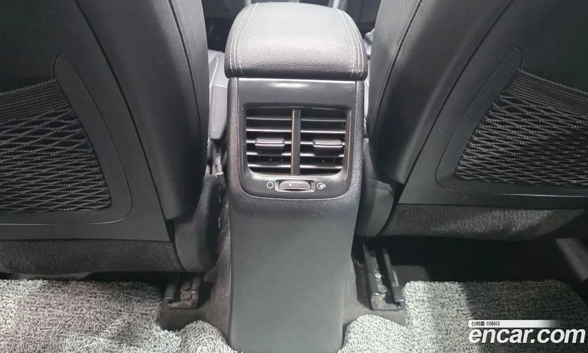 Kia Niro 2019 1.6 автомат (гидро), фото 30