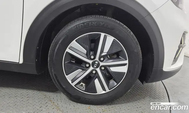 Kia Niro 2019 1.6 автомат (гидро), миниатюра 7