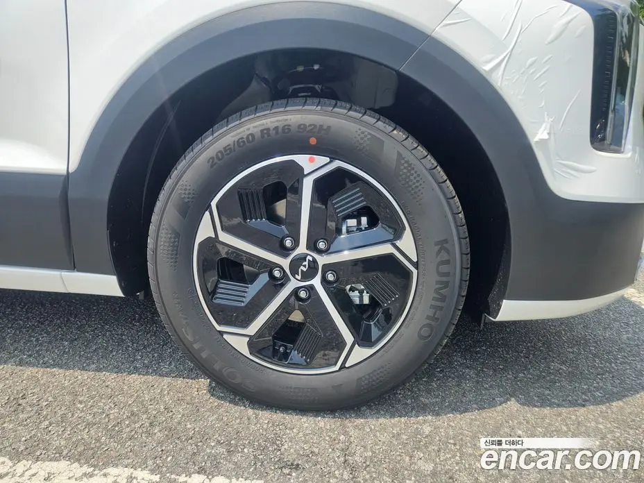 Kia Niro 2026 1.6 автомат (гидро), фото 5