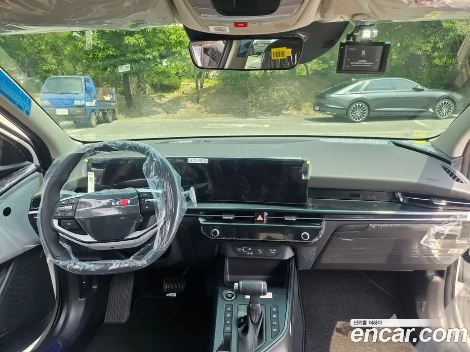 Kia Niro 2026 1.6 автомат (гидро), фото 8