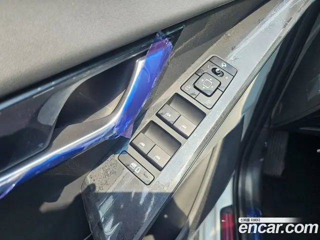 Kia Niro 2026 1.6 автомат (гидро), миниатюра 9