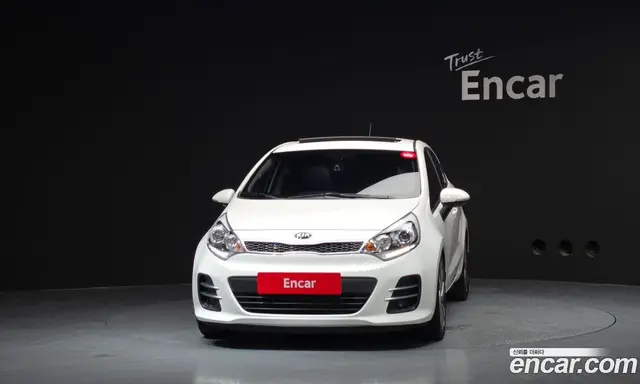 Kia Pride 2015 1.6 автомат (гидро), миниатюра 3