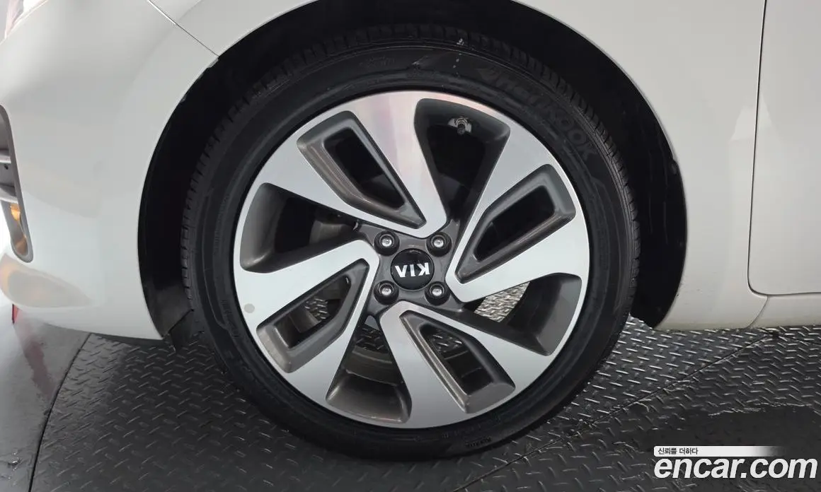 Kia Pride 2015 1.6 автомат (гидро), фото 5