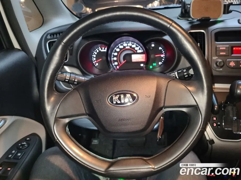 Kia Ray 2015 1.0 автомат (гидро), фото 16