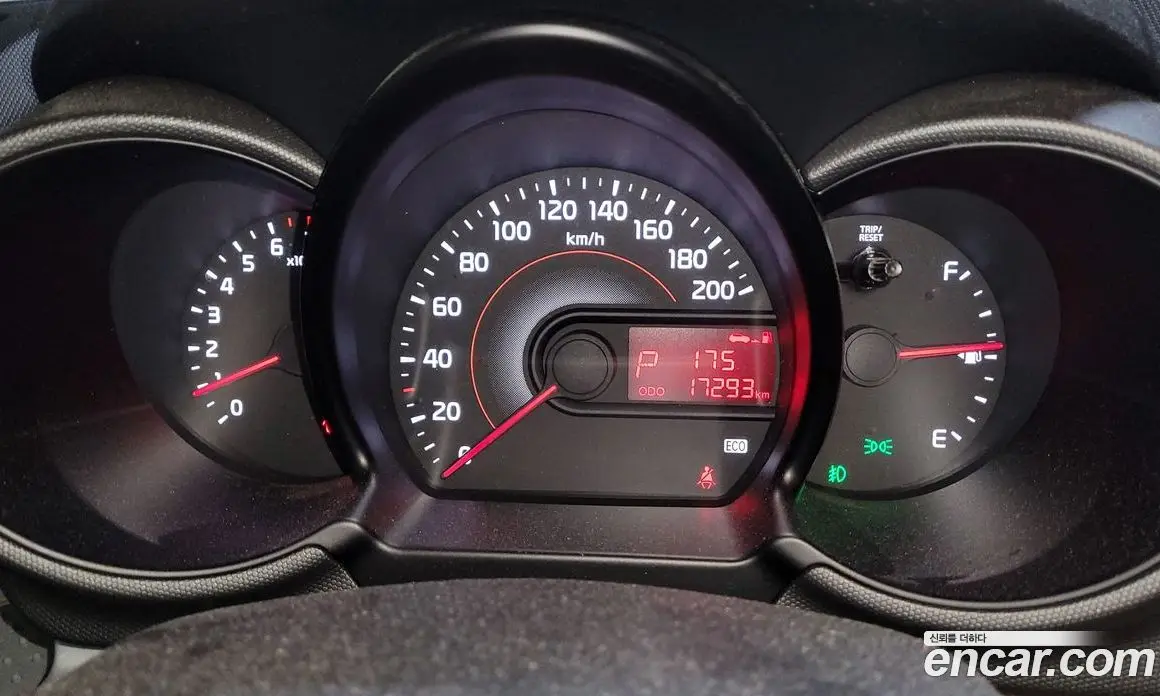 Kia Ray 2015 1.0 автомат (гидро), фото 3