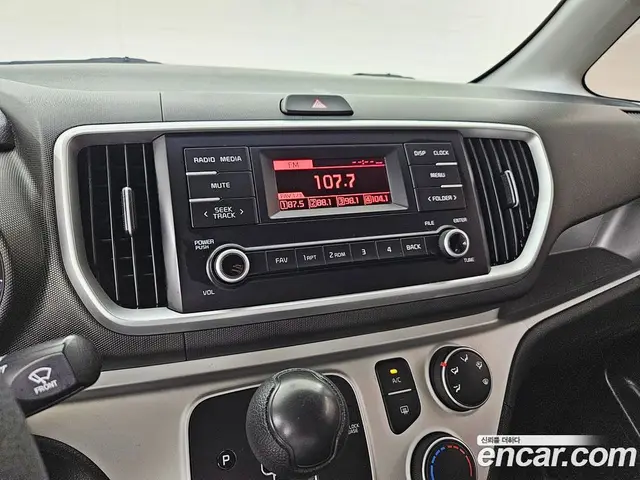 Kia Ray 2022 1.0 автомат (гидро), миниатюра 11
