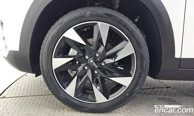 Kia Seltos 2022 1.6 автомат (гидро), миниатюра 5