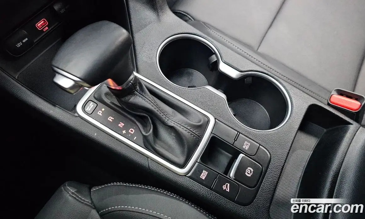 Kia Sportage 2021 1.6 автомат (гидро), фото 12