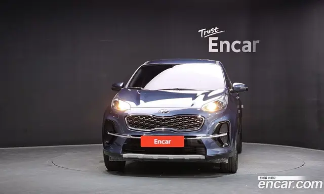Kia Sportage 2021 1.6 автомат (гидро), миниатюра 3