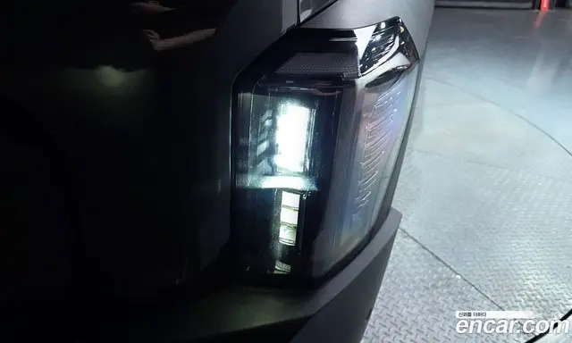Kia Tasman 2025 2.5 автомат (гидро), миниатюра 8