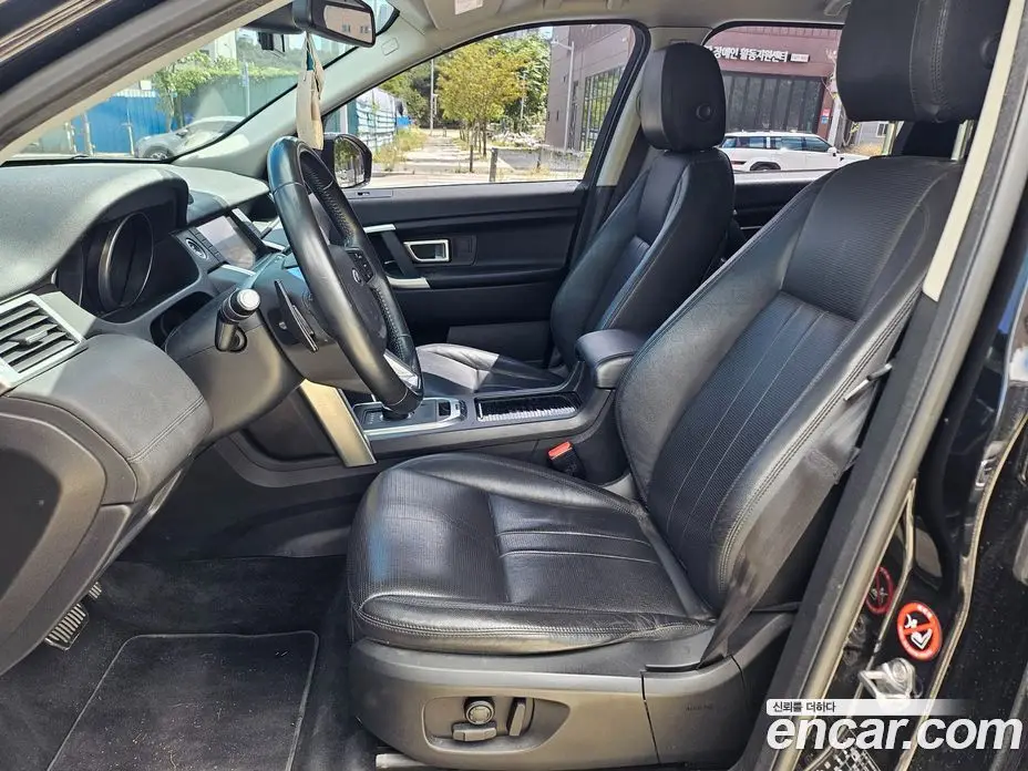 Land Rover Discovery Sport 2017 2.0 автомат (гидро), фото 11