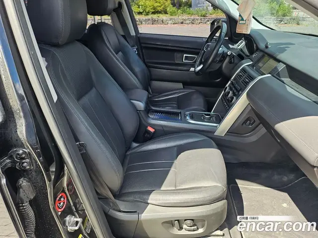 Land Rover Discovery Sport 2017 2.0 автомат (гидро), миниатюра 12