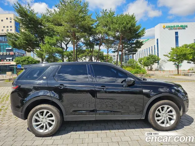 Land Rover Discovery Sport 2017 2.0 автомат (гидро), миниатюра 5