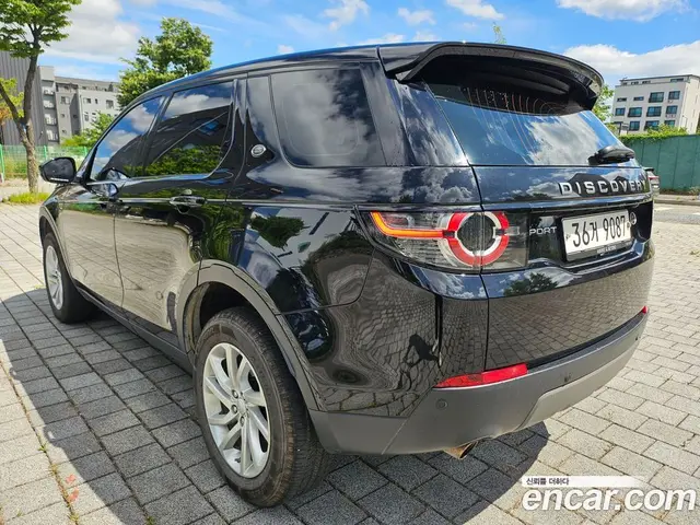 Land Rover Discovery Sport 2017 2.0 автомат (гидро), миниатюра 8